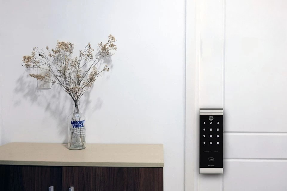 KHÓA THẺ TỪ YALE YDR 3110+
